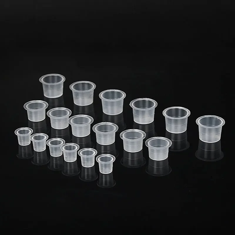 100 قطعة حامل حبر الوشم البلاستيكي القابل للتصرف حاوية شفافة أكواب الوشم الصباغ غطاء تجميل دائم لوازم الوشم حجم S/M/L