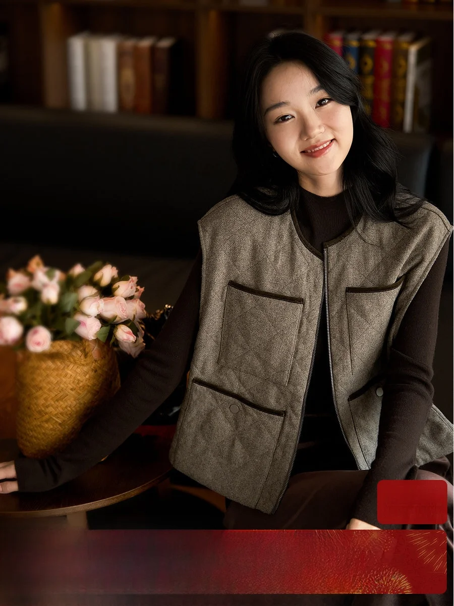 

Warmth Bla Tech Series Diamond Pattern Woolen Workwear Layered Cotton Vest Women's Regular Length Zipper Closure round Ne