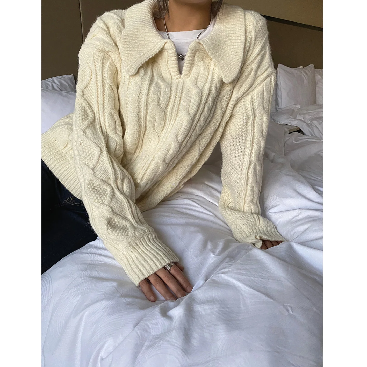 

Свободный вязаный свитер уникального дизайна, маленький V-Ne с воротником-стойкой, универсальная пряжа, длинная све, стандартный крой, для поездок на работу