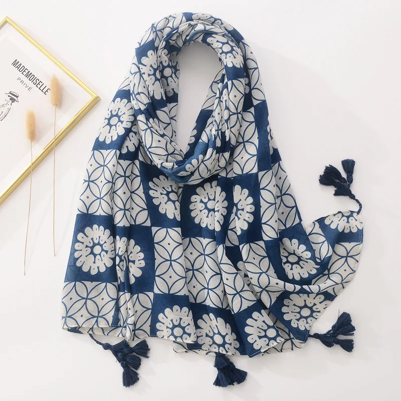 Luxury Scarf Women Designer Luxury Scarf For Women Elegant Women's Shawls For Cotton Veils Thin Women's Scarves Ladies Bandannas