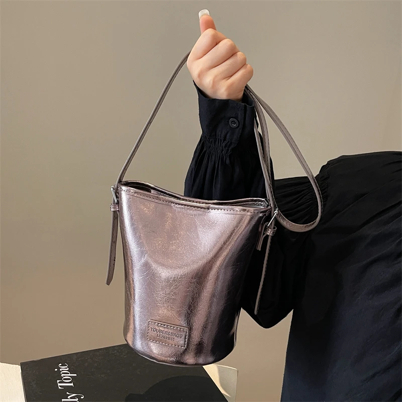 

2024 Y2K Korean Fashion Mini Bucket Bags for Women High Quality Pu Leather Handbags Versatile Solid Phone Purses Crossbody Bag