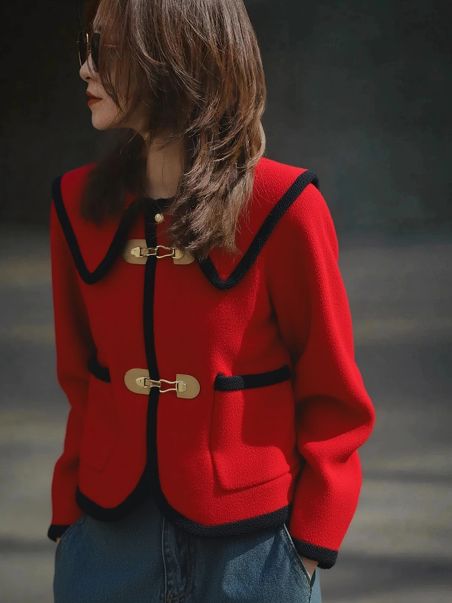 

Red Long Sve Camere Knitwear Winter 2025 Sle New Year High-End Sensation Korean Loose Fit Warmth Emitting Top for Women