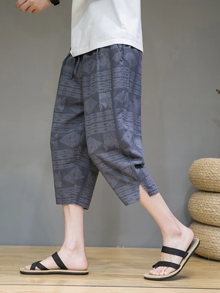 

Retro Chinese Split Seven-Foot Pants Men Summer Casual Beach Loose Sports Harlan Pants Embroidered Cotton Linen orts