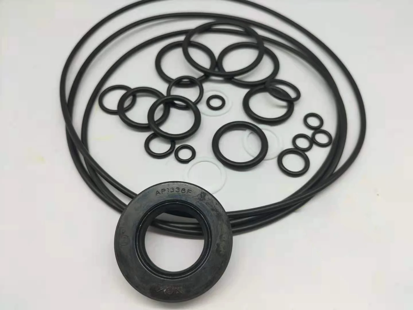 Excavator Hydraulic Cylinder Repair Kit PC40 PC30 PC50 PC55 PC57 PC60-7 PC60-8 PC60-3 PC60 Swing Motor Seal Kit