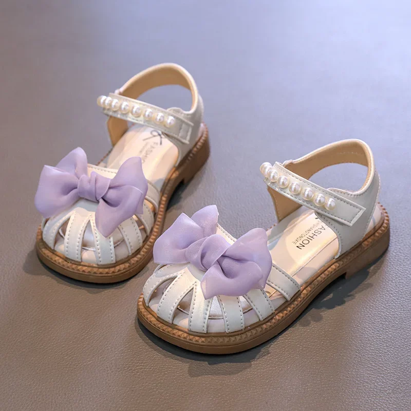 

Fashion Pearl Bow Girls' Sandals 2025 Summer New Girls' Closed-toe Princess Shoes Soft Sole Anti Slip Baby Kid's Beach Shoes