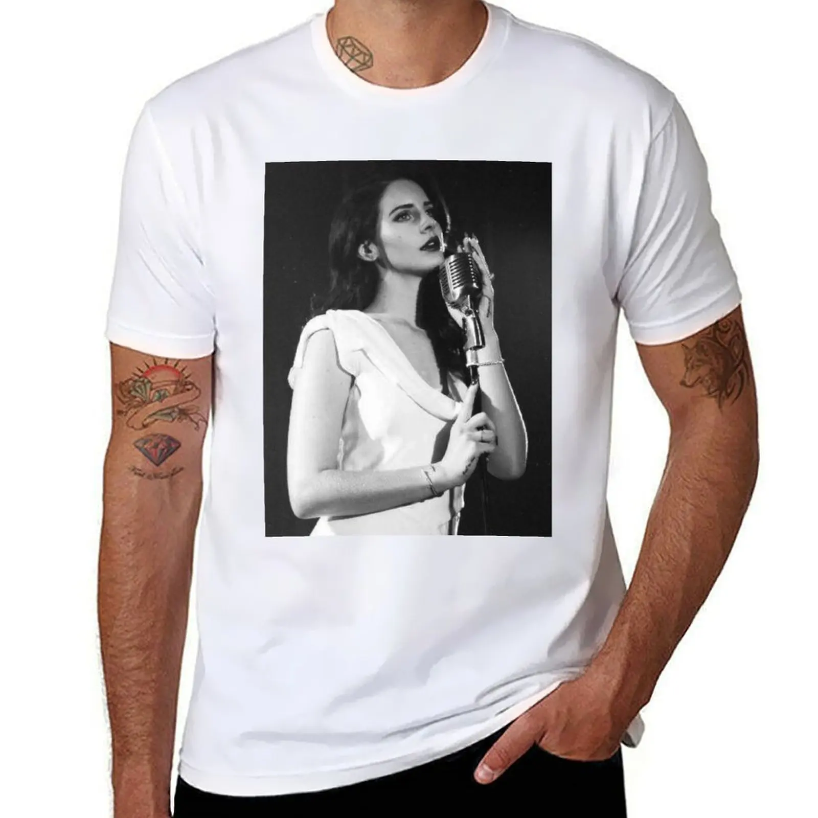 

Best Lanaa Sing Perform On Stages || 002 T-Shirt t shirts for man slim fit t shirts for man graphic vintage T-Shirt