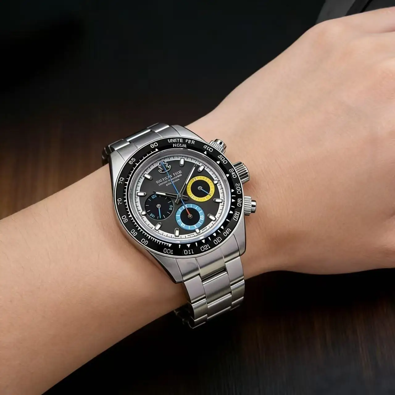 

Мужские часы Tactical Frog из нержавеющей стали, светящиеся в темноте BGW-9, водонепроницаемые до 200 м, хронограф, сапфировое стекло, механизм VS75 Solar.