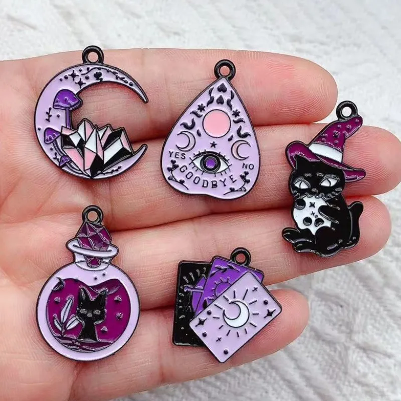 10 Stück Halloween-Schädel-Charms für DIY-Schmuck – Emaille-Anhänger für Halsketten und Ohrringe, schwarz plattierte Zinklegierung, Bastelbedarf