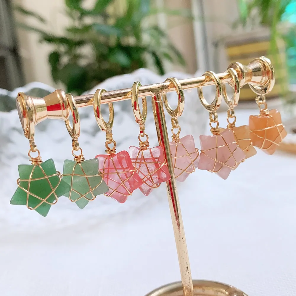 Mini Star ต่างหูผู้หญิงพันสายไฟ Star Charm Drop เจาะหินธรรมชาติควอตซ์จี้คริสตัลต่างหูเวทมนตร์ของขวัญ