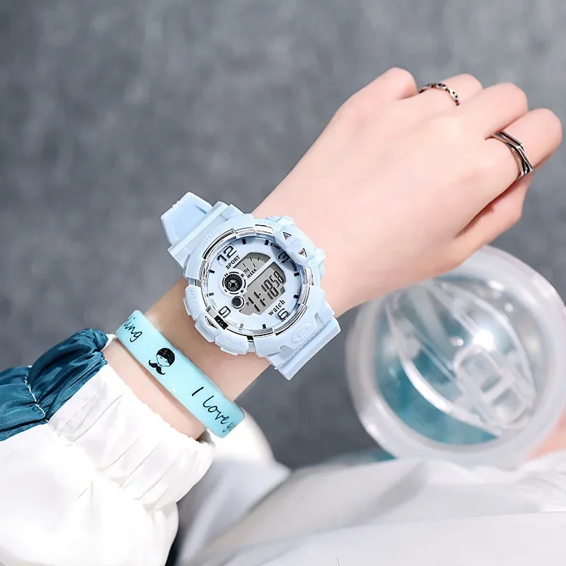 2024 Fresh and Sweet Electronic Watch for Female Student's Best Friend Couple Sports Waterproof Night Glow Watch