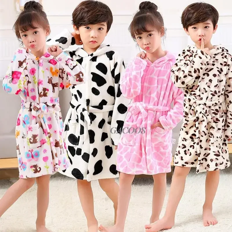 New Autumn Spring Kids Hooded Flannel Bathrobe Baby Bath Robes Boys Girls Cute Cartoon Soft Warm Pajamas Long Sleeve Towel Robe