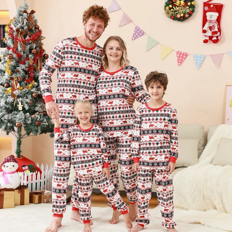 

Family Christmas Pajamas Set for Dad Mom Daughter Son Matching Home Clothes Outfits Xmas Elk Baby Romper Adult Kids Pajamas Suit
