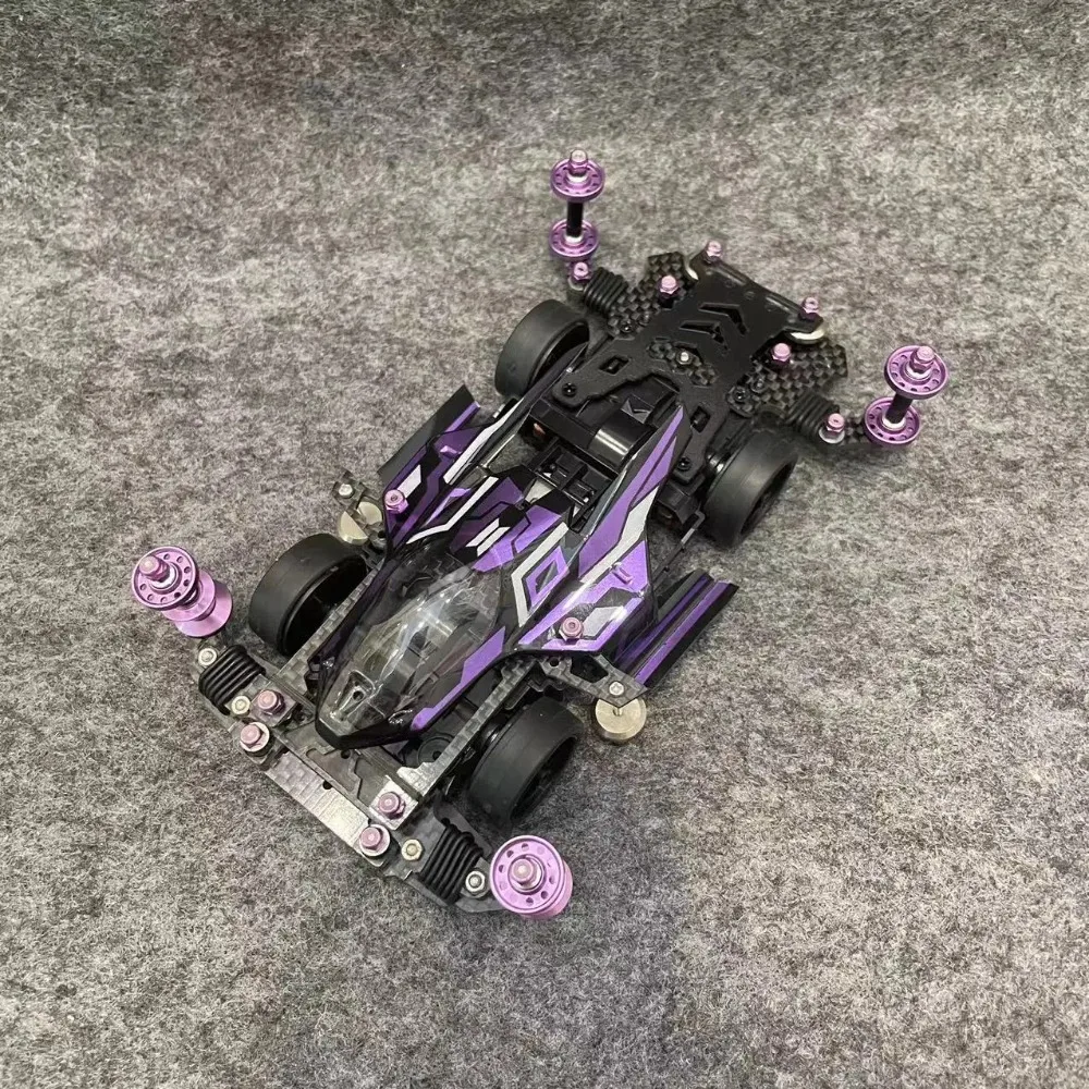 The internal shock absorption system with four-wheel drive, and the CNC high-precision vibration components