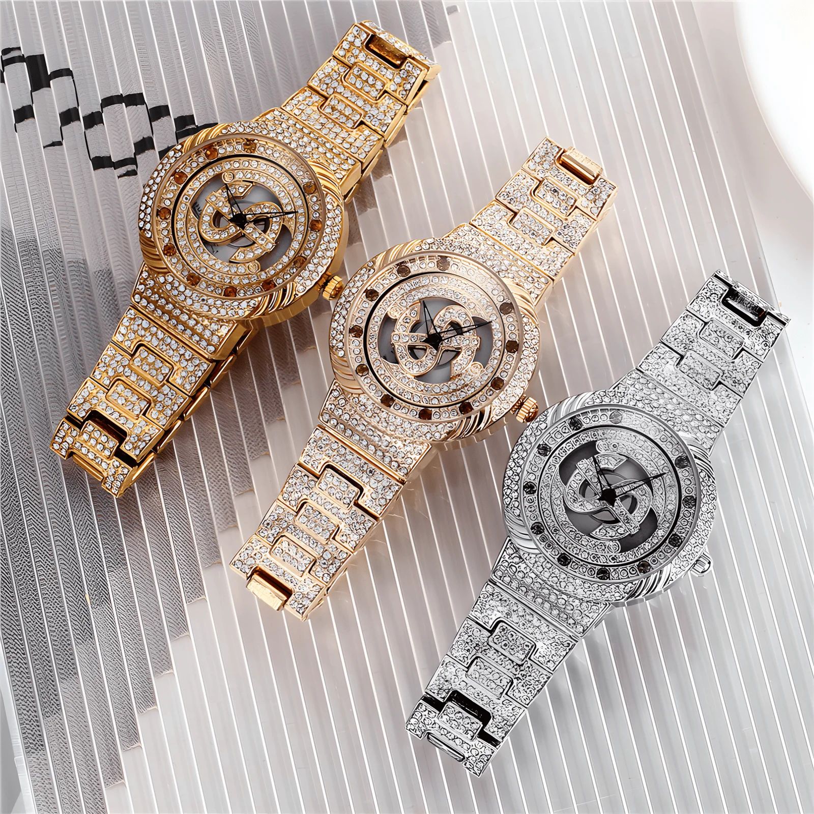 1 Pc Colorful Rotating Women's Quartz Watch Rhinestone set, large dial design, the face can be rotated to represent good luck