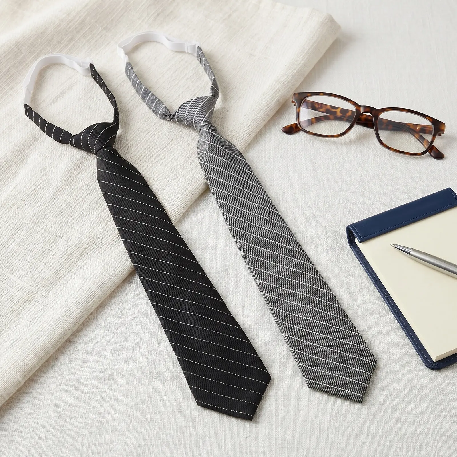 2Pcs Striped Pre-Tied Neck Tie Elastic Adjustable School Uniform Short Neckwear Graduation Formal Tie