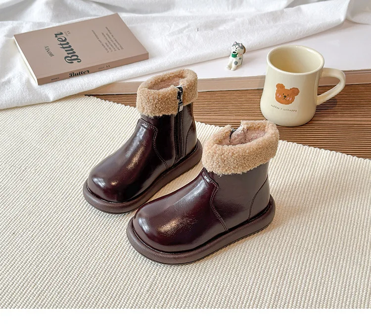 2026 England-Style Winter-Modestiefel für Mädchen, Verdickte Warme Kunstfell-Schneestiefel, Weichsohlige Rutschfeste Modestiefel für Mädchen – Detail 9