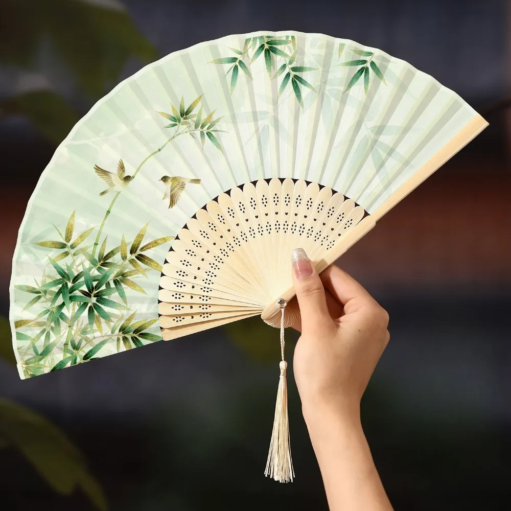 Classical Chinese Style Tassel Folding Fan Butterfly Swallow Bamboo Fan Cherry Blossoms Weeping Willow Handheld Fan Wedding