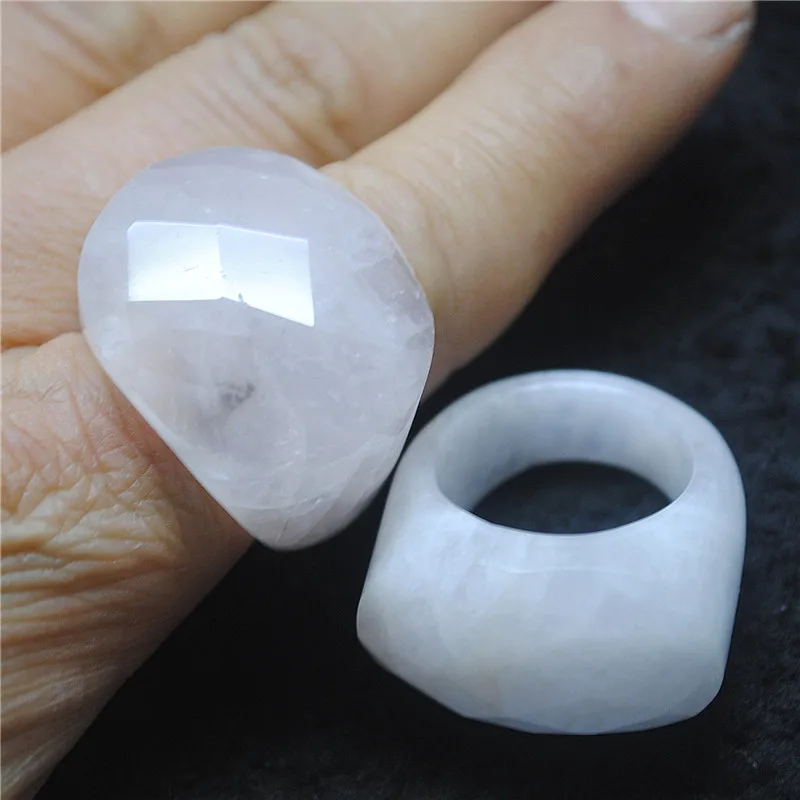 1PC Women\'s Rings Nature Rose Quartz Stone Faceted Surfuace Inner Hole 17MM 19MM 20MM Fashion Jewelry For Party Wearrings