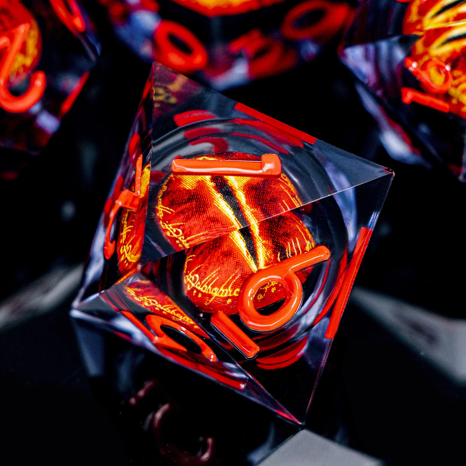 7 قطعة تدفق السائل الأساسية عين Sauron D20 Dnd حافة حادة الراتنج مجموعة نرد D و D الزنزانة والتنين لعب الأدوار ألعاب D & D النرد