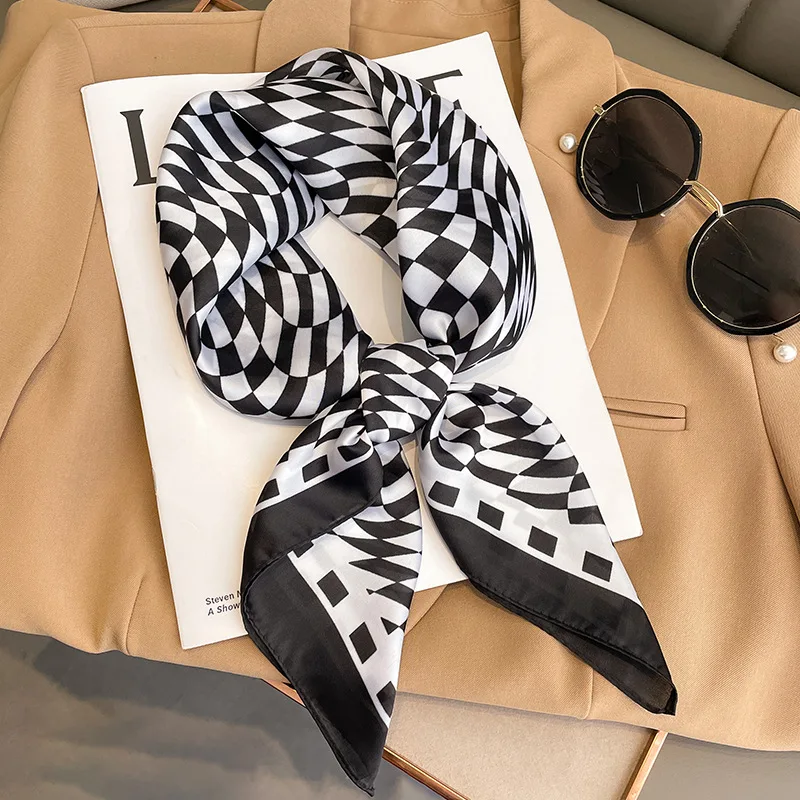 2024 Design Mode quadratischen Seiden schal Frauen Haarband gedruckt kleine Satin Schals Foulard Halstuch weibliche Stirnbänder Bandana – Detail 6