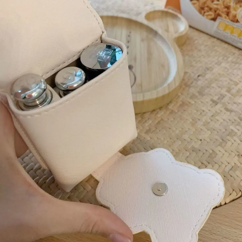 Mini borsa per rossetto Little Bear con specchio Borsa protettiva professionale per raccolta trucco Simpatico cartone animato per ragazza