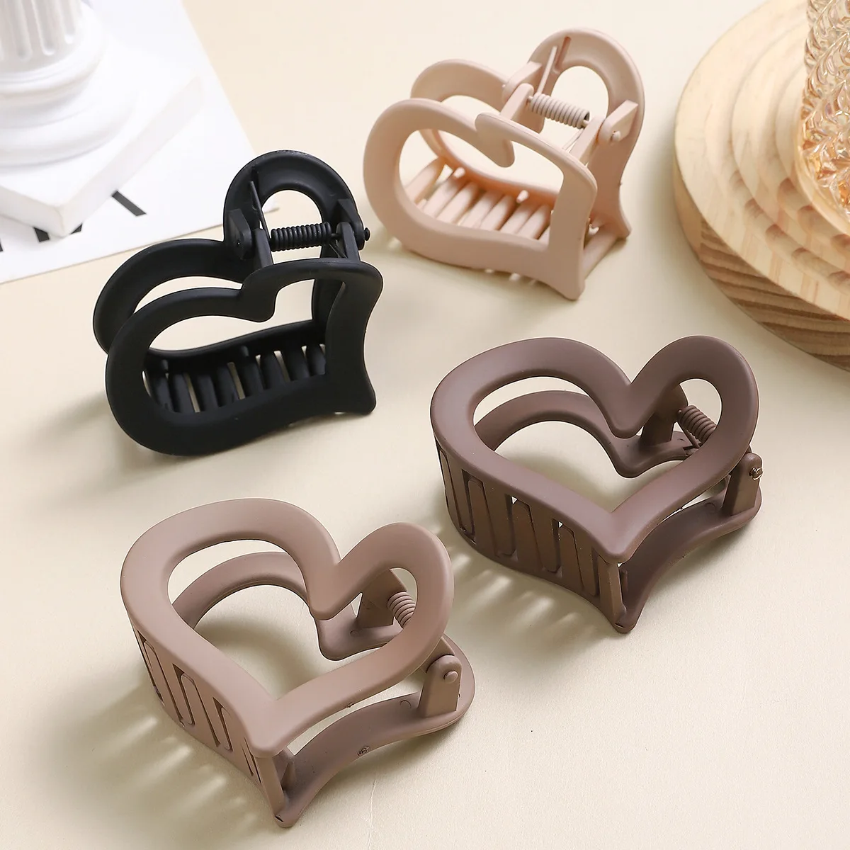 Love Maillard Style Acrylic High-End Hair Accessories For Women image 4