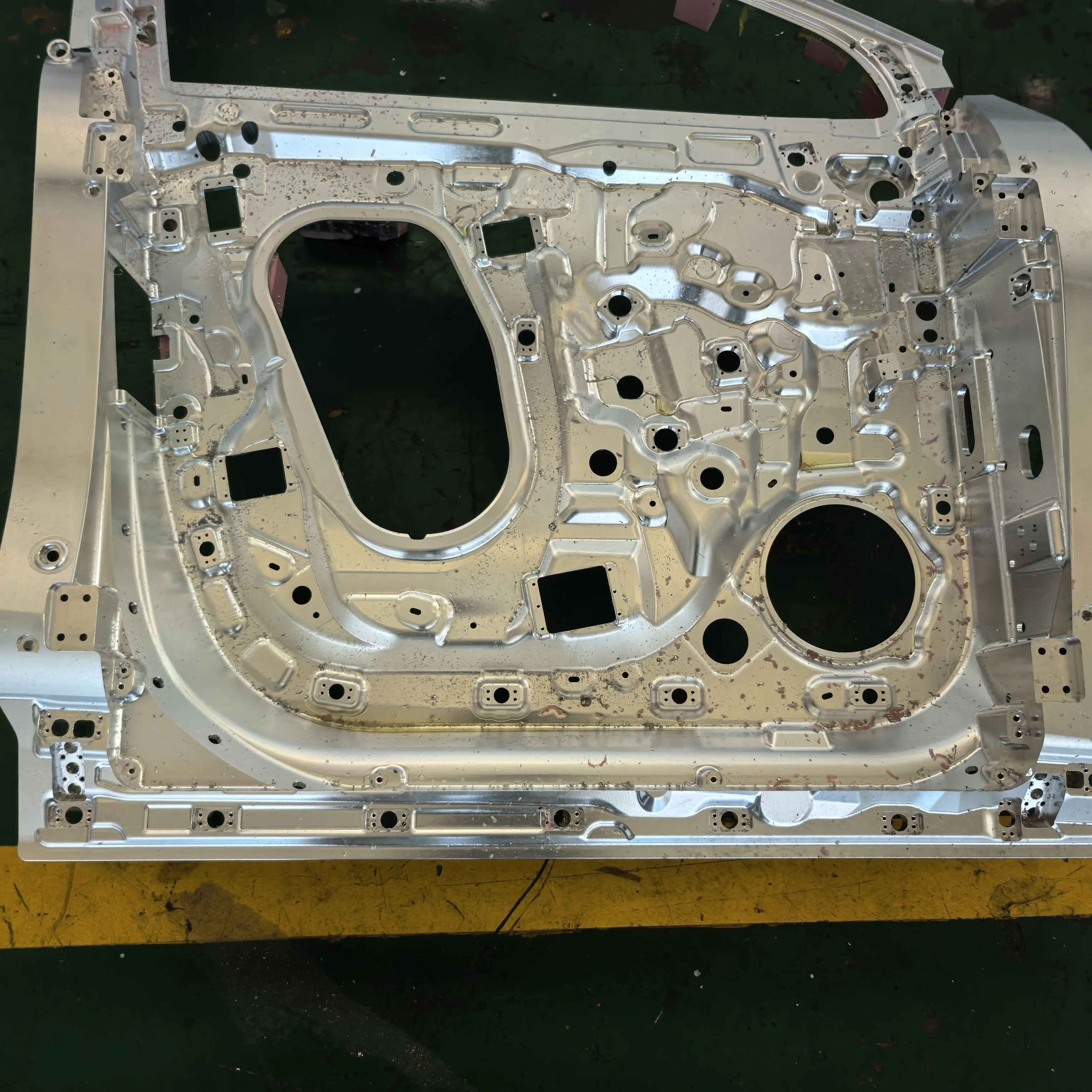 Детали большого размера, автомобильные детали, услуги по прецизионной обработке с ЧПУ для алюминия 6061/7075, модули деталей для литья алюминия по индивидуальному заказу