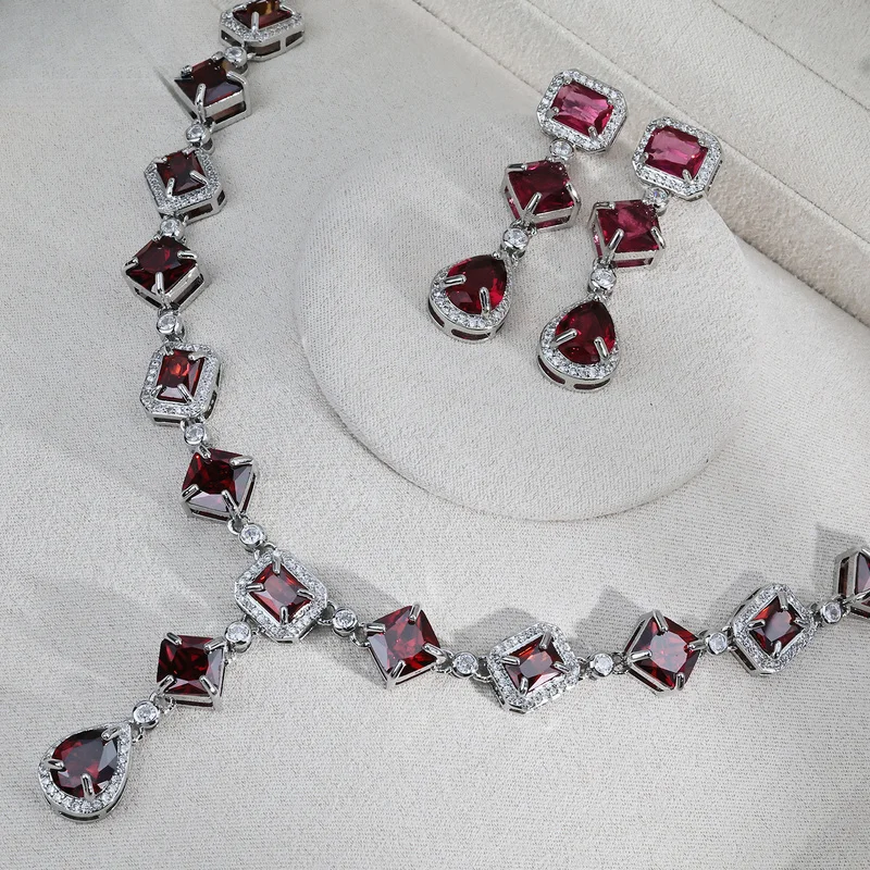 Luxury retro male deep red gem jewelry set necklace with dangle earrings for hip hop streetwear banquet and dating looks
