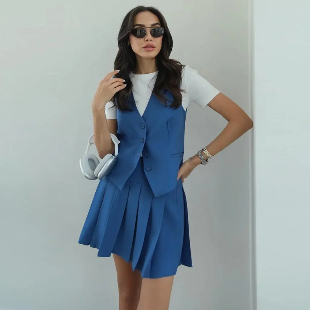 

Elegant Solid Color Women's Two-Piece Suit Sleeveless Summer Vest And Pleated Skirt Set European And American Style