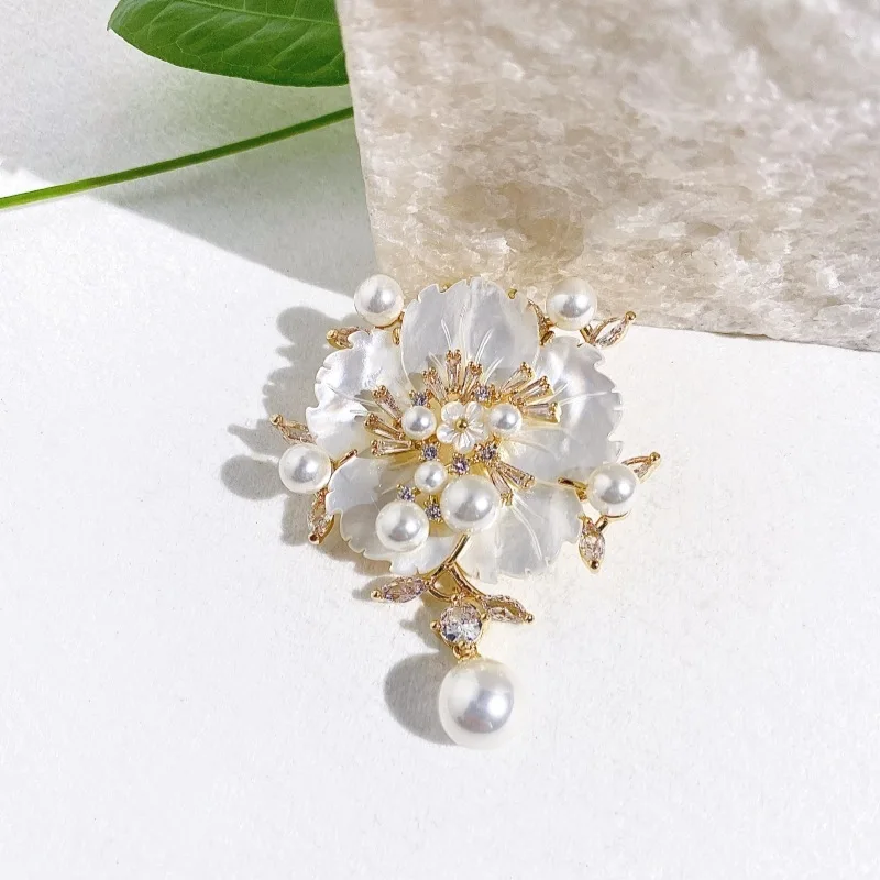 Natural Shell Cherry Blossom Brooch Women's Accessories Heavy Industry High-End Luxury Elegant Versatile Pin Suit Cheongsam Fema