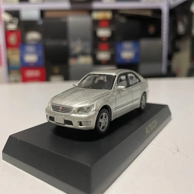 kyosho-diecast-1-64-scale-altezza-rs200-alloy-model-simulation-classic-decoration-hobbies-souvenirs-collection-static-display