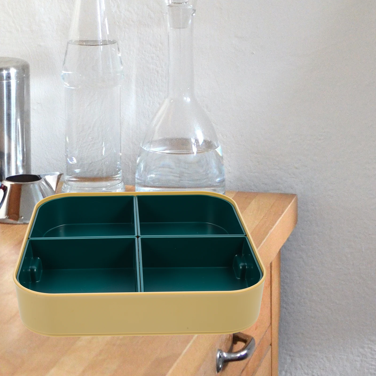 

Premium Compartment Snack Box Large Capacity Fruit Plate Candy Storage Container Water Draining Food Case Household