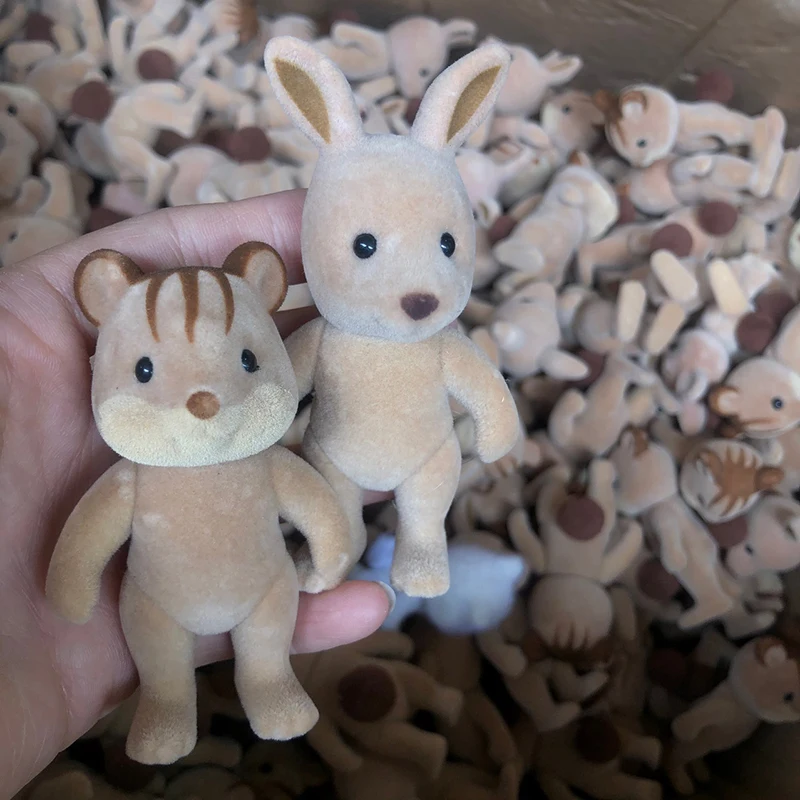 Figuras de animales de la familia del bosque para niños, 1 piezas, conejo, oso, perro, estatuilla flocada peluda, modelo de Animal, juguete para niños, defectos de fábrica