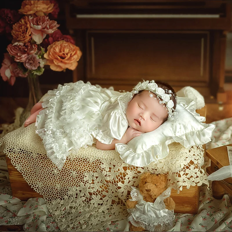 Terno de fotografia vintage do bebé, Roupa fotográfica recém-nascida, Tema do casamento, Roupa do casamento, Boneca ursinho, Adereços criativos