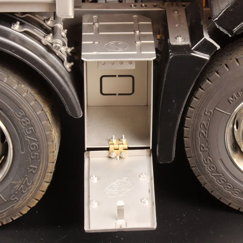 

1:14th Scale 1pcs Metal Simulation Exhaust Box Upgrade Accessories for Tamiya RC Truck VOLVO FH16 56360