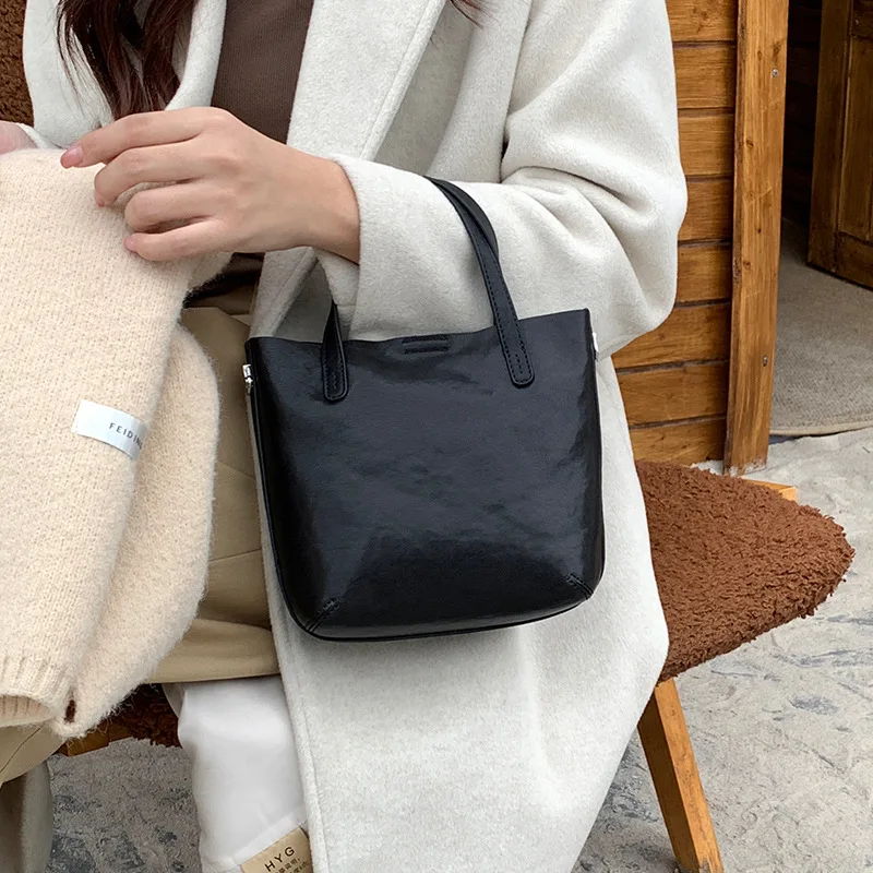 Versatile minimalist vegetable basket bag 2026 new vegetable tanned cowhide retro tote bag