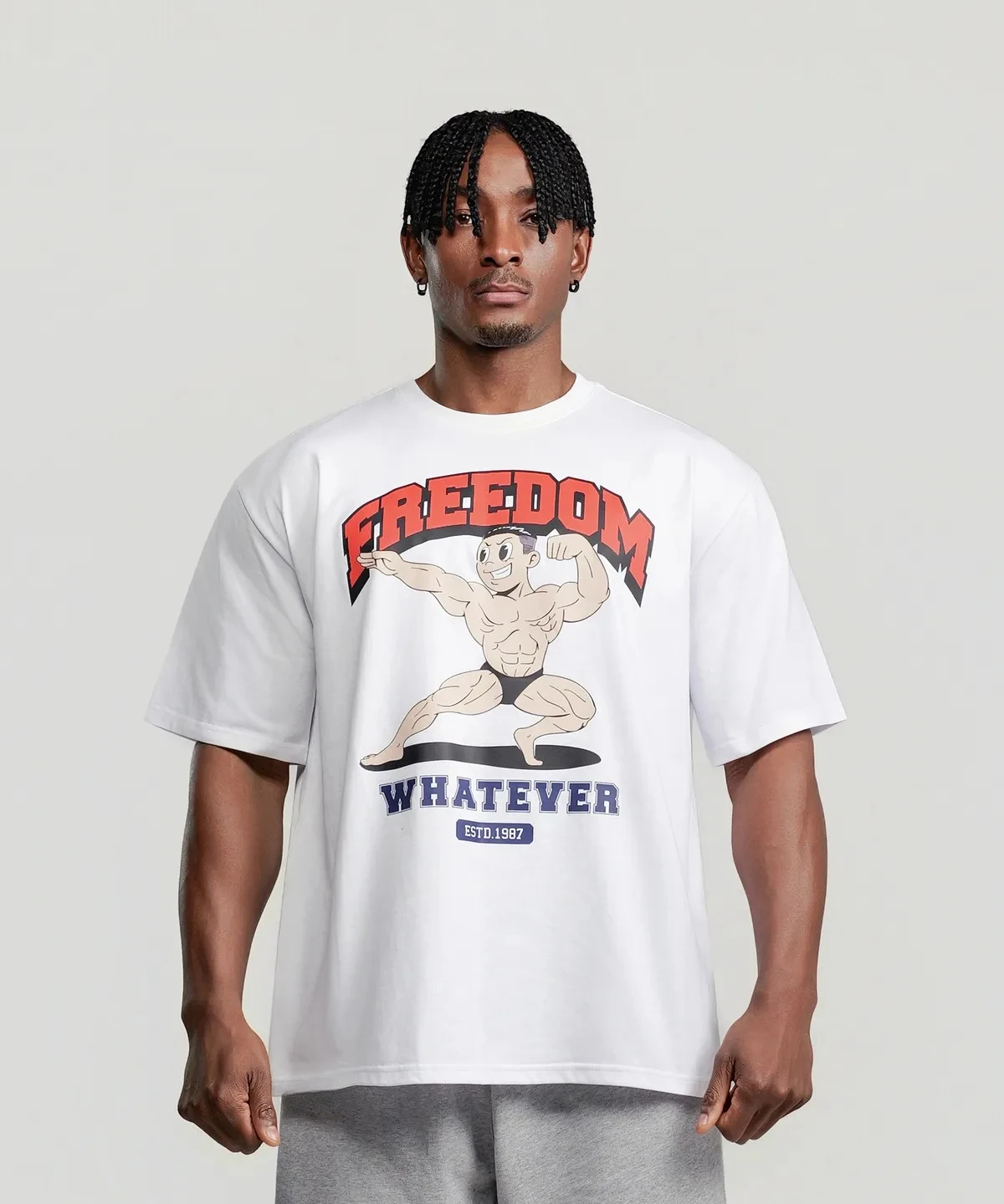 FREEDOM Signature Biceps Man T-Shirt mit Aufdruck, GYM Grafik, Baumwoll-T-Shirt, hochwertiger, luxuriöser Unisex-Stil, sowohl für Männer als auch für Frauen. – Detail 3