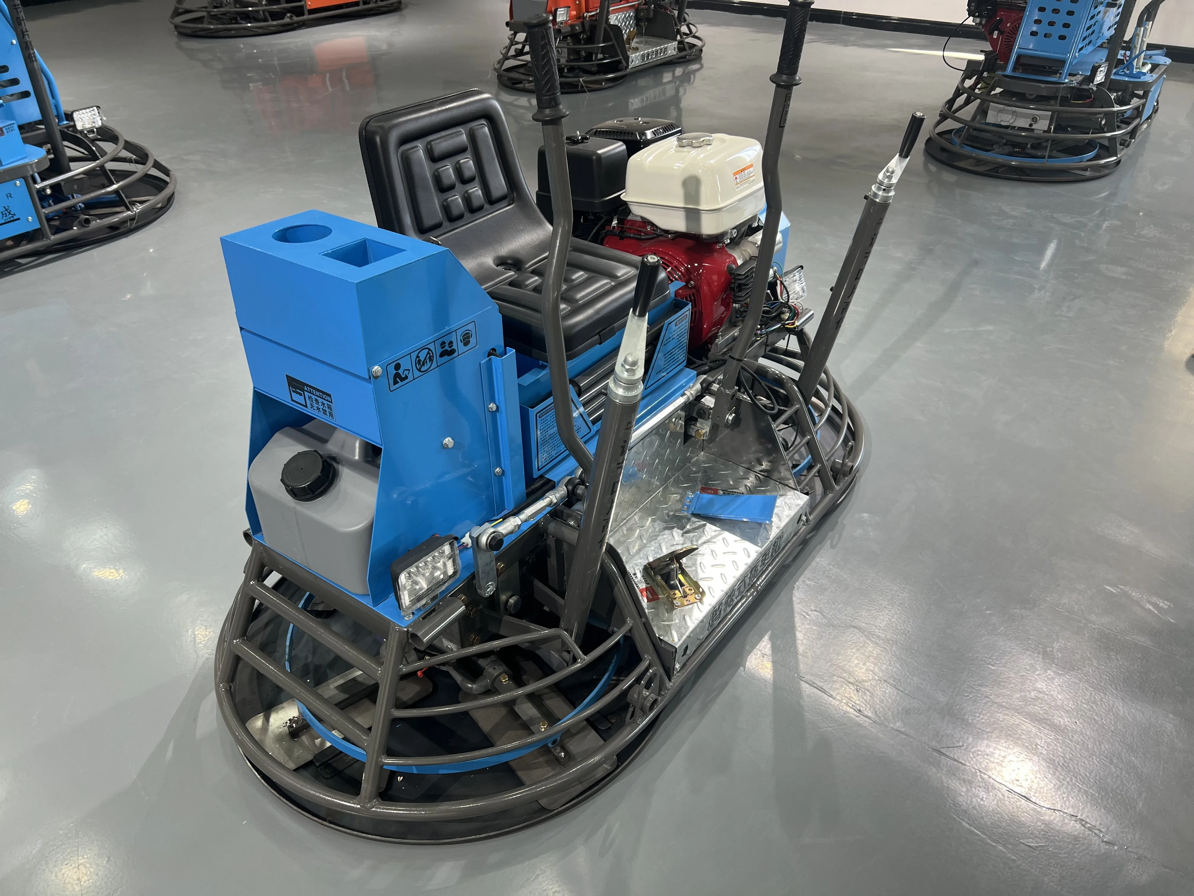 Компактная электрическая шпатель 1000 мм для узких строительных полов