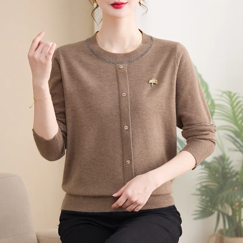

Новый пуловер, женская одежда, осенне-зимний трикотаж, топ с длинными рукавами, повседневный свитер для мам среднего возраста, нижняя одежда, рубашка