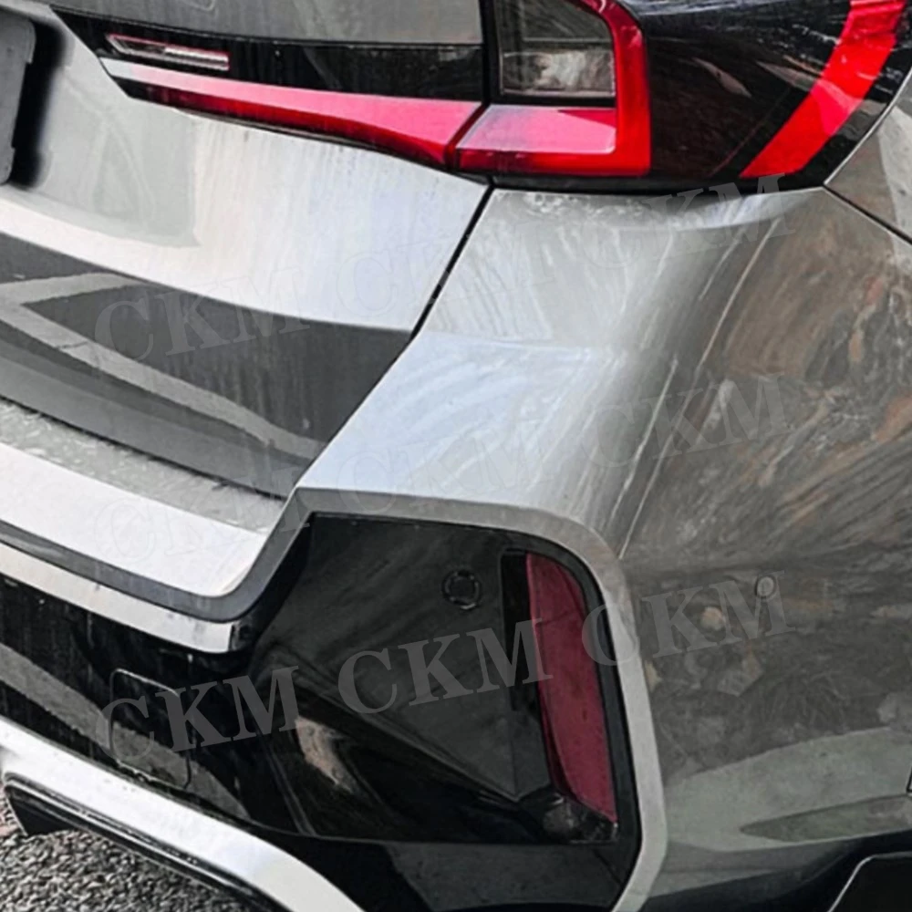 

Задние сплиттеры-накладки на бампер CKMUUER, диффузоры, накладки-флэпы, автомобильные аксессуары, декоративные элементы для BMW X1 IX1 U11 M Sport 2023+