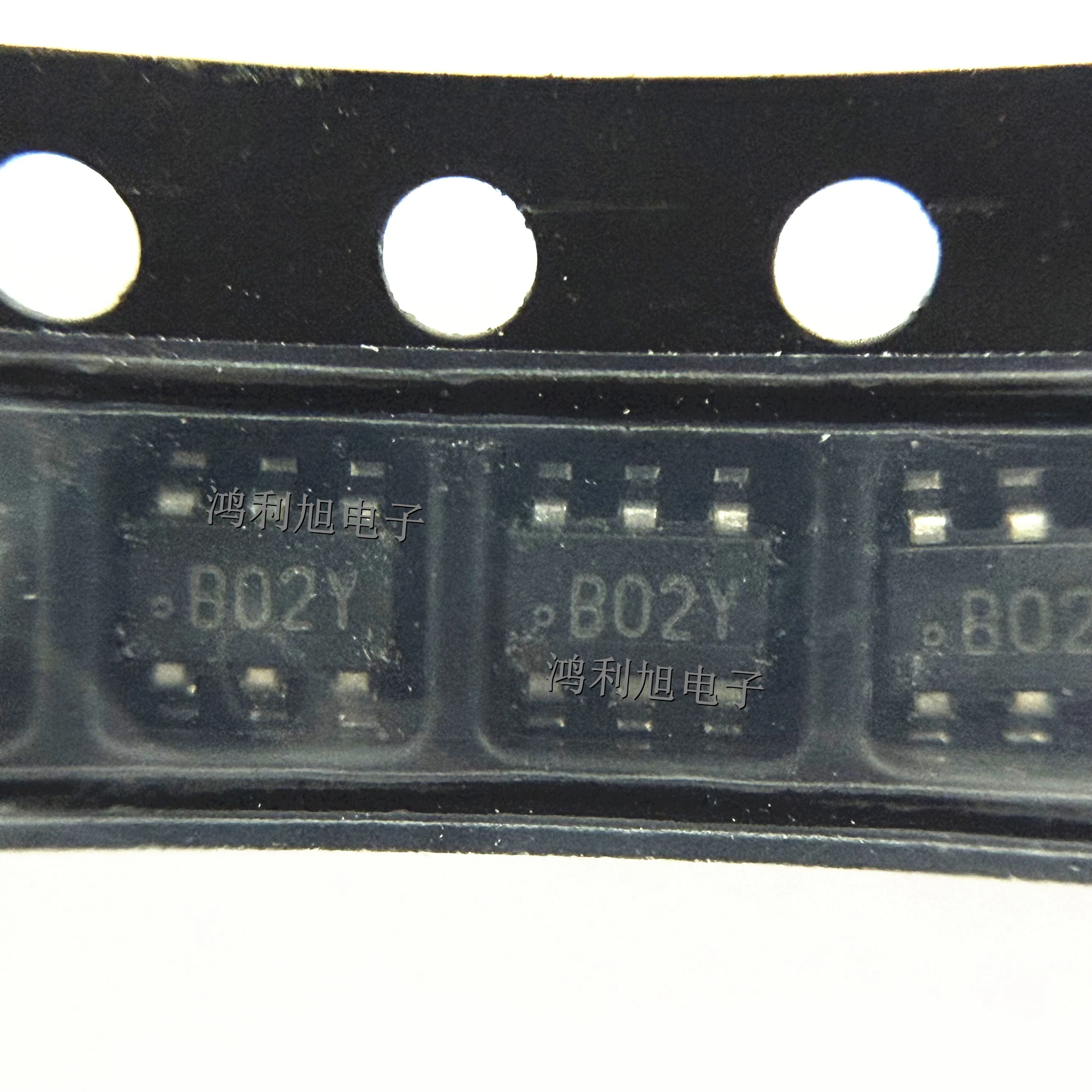 5 ピース/ロット LMR14006YDDCR SOT-23-6 マーキング;B02Y スイッチング電圧レギュレータ 600mA 動作温度:- 40 C-+ 125 C