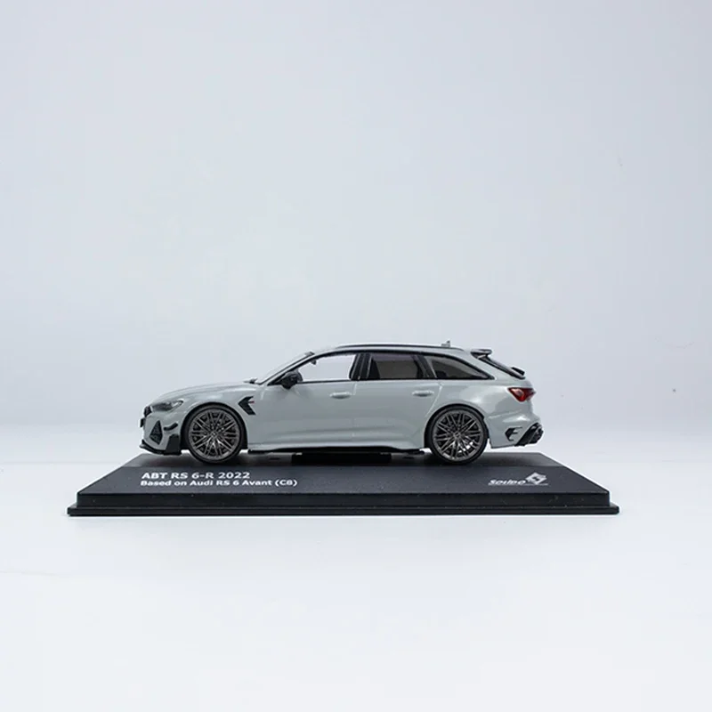 SOLIDO 1:43 Model Car RS6-R Alloy Die-Cast Vehicle Collection -Nardo Grey