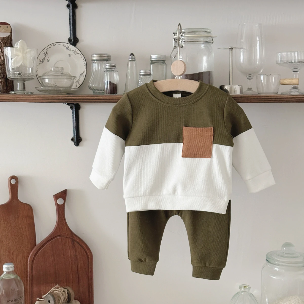Spring Autumn Baby Boys Girls Clothes Set Cartoon Color BlockPocket Tops+ Solid Color Pants Korean Style Tracksuit ﻿