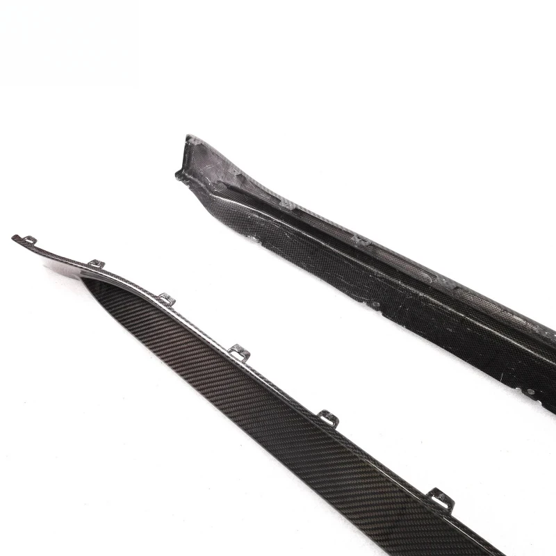 

Factory Hot Sale High Quality Dry Carbon Fiber Side Skirts Extension G0 +