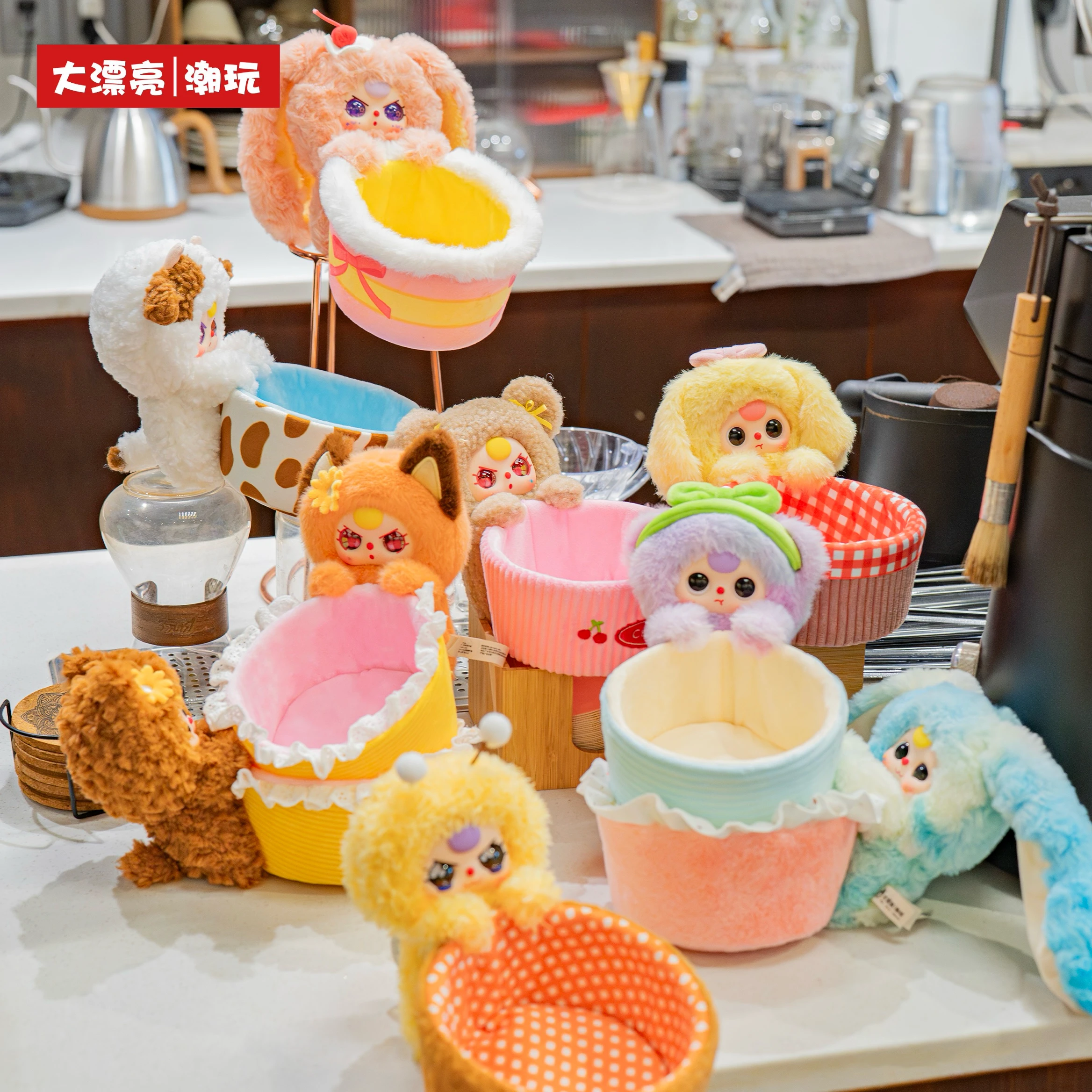 سلة تخزين دمية قطيفة لطيفة، صندوق رسمي للأطفال بثلاثة أعمى، منظم سطح المكتب، زينة لإرسال الهدايا إلى الأصدقاء