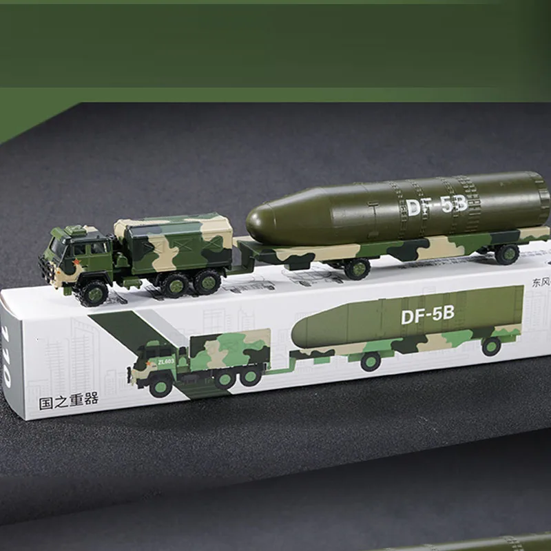 1/100 Scale Dongfeng 5B Nuclear Missile High Speed Missile Launcher Express Model Alloy Die Cast Toy Car Model Collection Gift