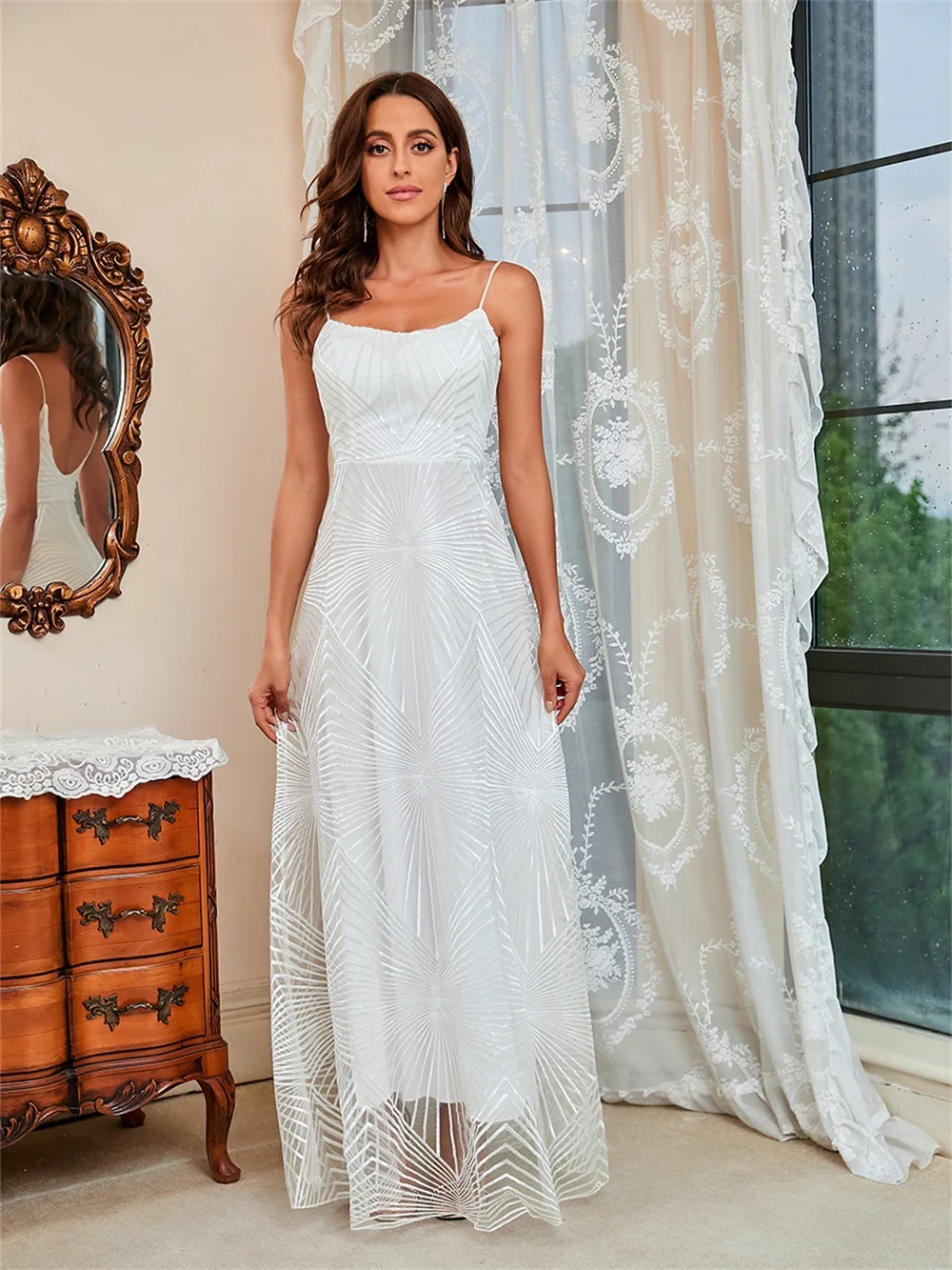 

EINY Elegant Women A-Line Evening Dress Spaghetti Strap Tulle Embroidered Sleeveless Floor Length Wedding Guest Formal Dress Y2k