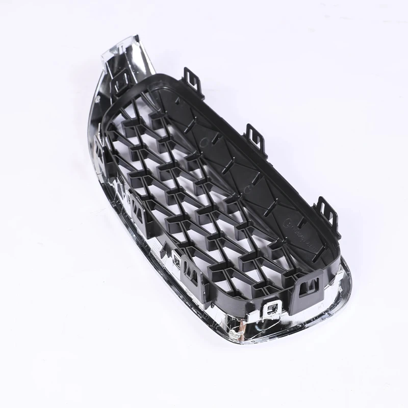 Hot Selling Diamond Style Gloss Black Chrome Front Grille Tuning Sport for 4 Series F32 F33 F36 F80 F82 2013-2020