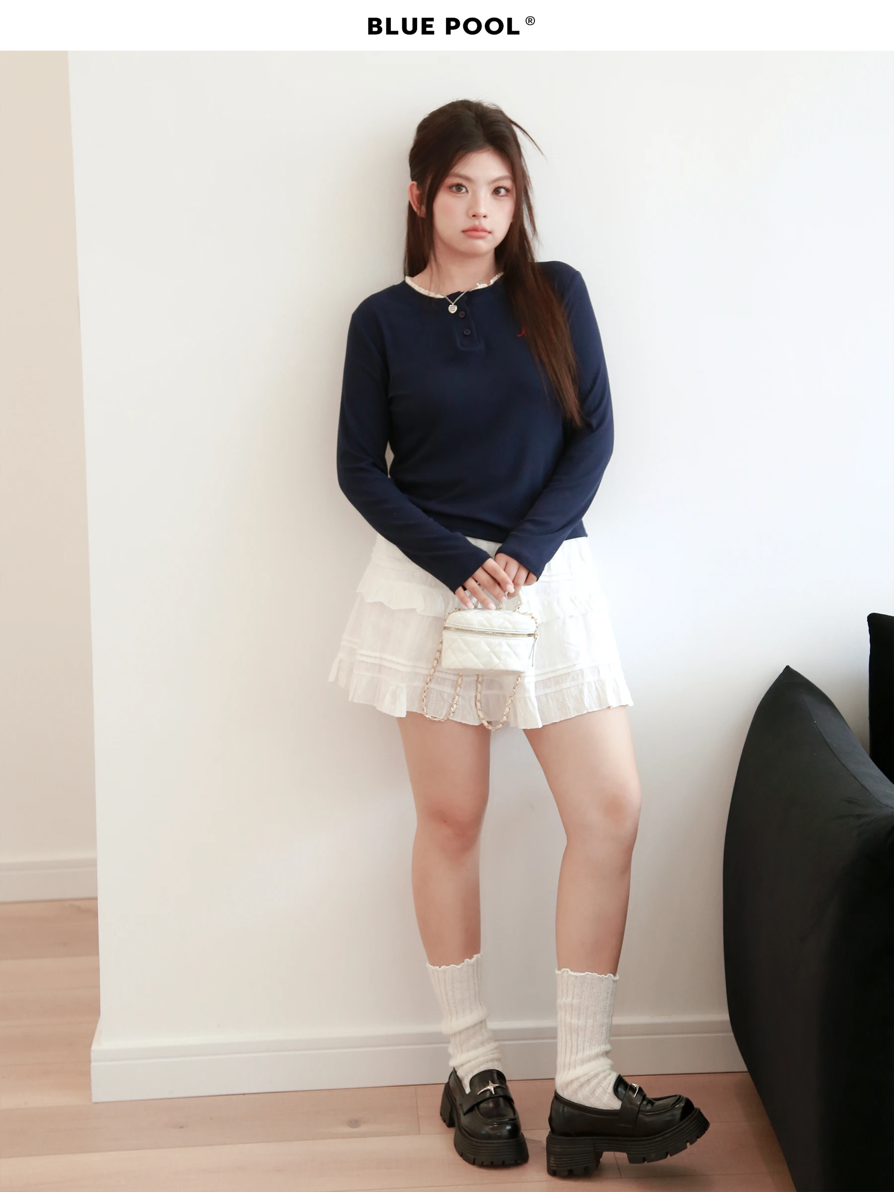 

BluePool plus Size Women's Lace Trim Embroidered Long Sve T-irt Autumn Inner Wear Base Top Trendy round Ne Pullover