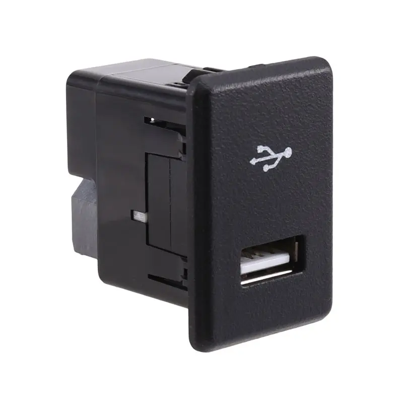 A33K-USB Charge Port For Nissan Qashqai Tiida Sylphy 28023-DF60A 795405024 Car USB Connector Plug